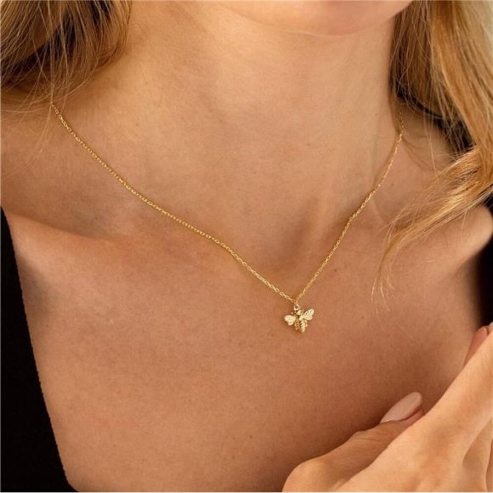 14K Gold-Plated Bee Pendant Necklace | Dainty Minimalist Chain